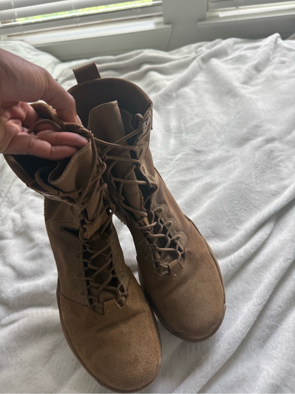Nike SFB B2 Tactical Boots coyote brown